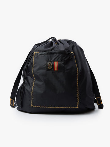 Men's black bag.