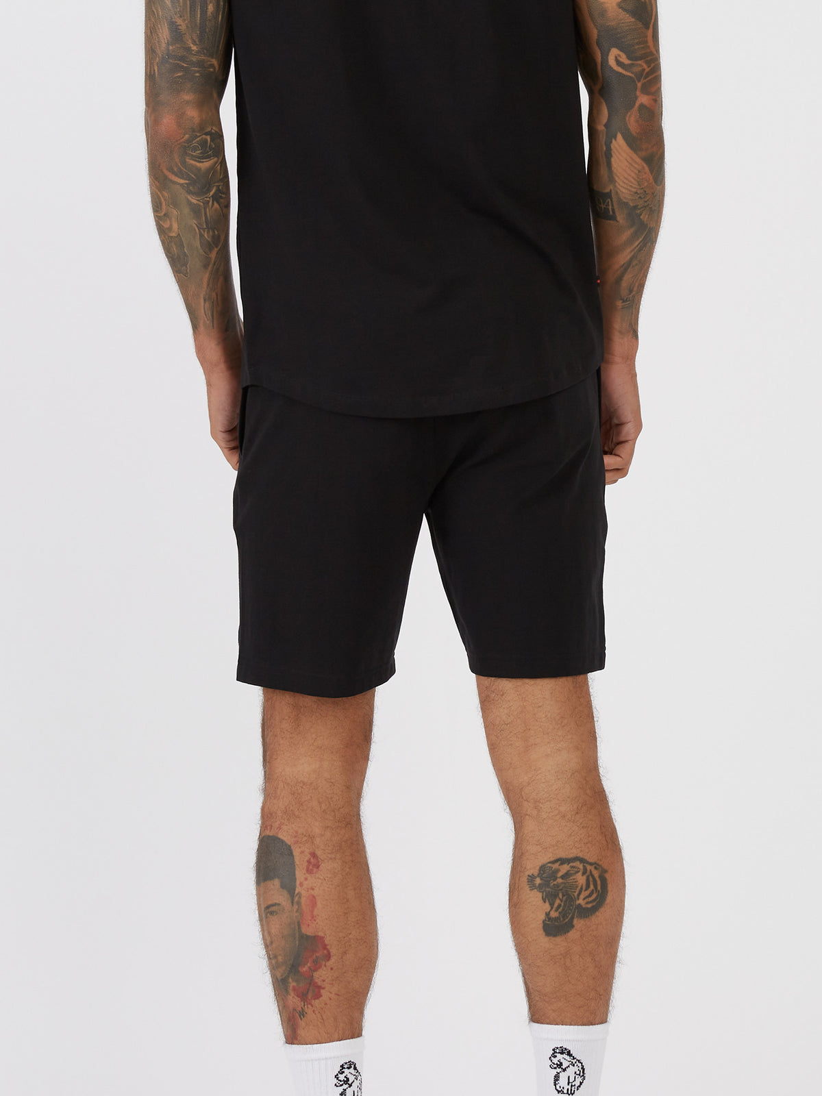SMASHING SWEAT SHORTS