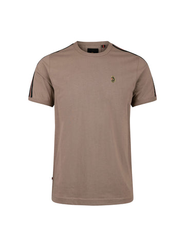 Men's brown t-shirt with crew neck and short sleeves, front view