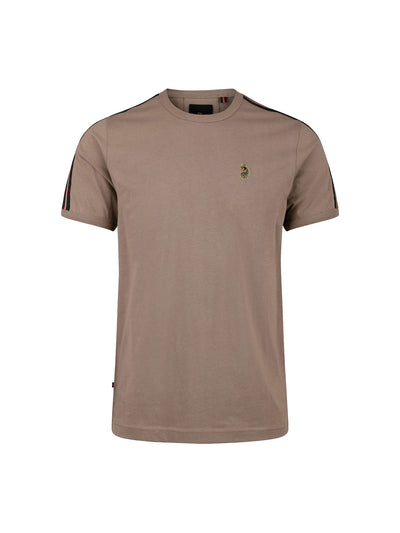 Men's brown t-shirt with crew neck and short sleeves, front view
