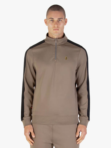 Men's brown sweatshirt.