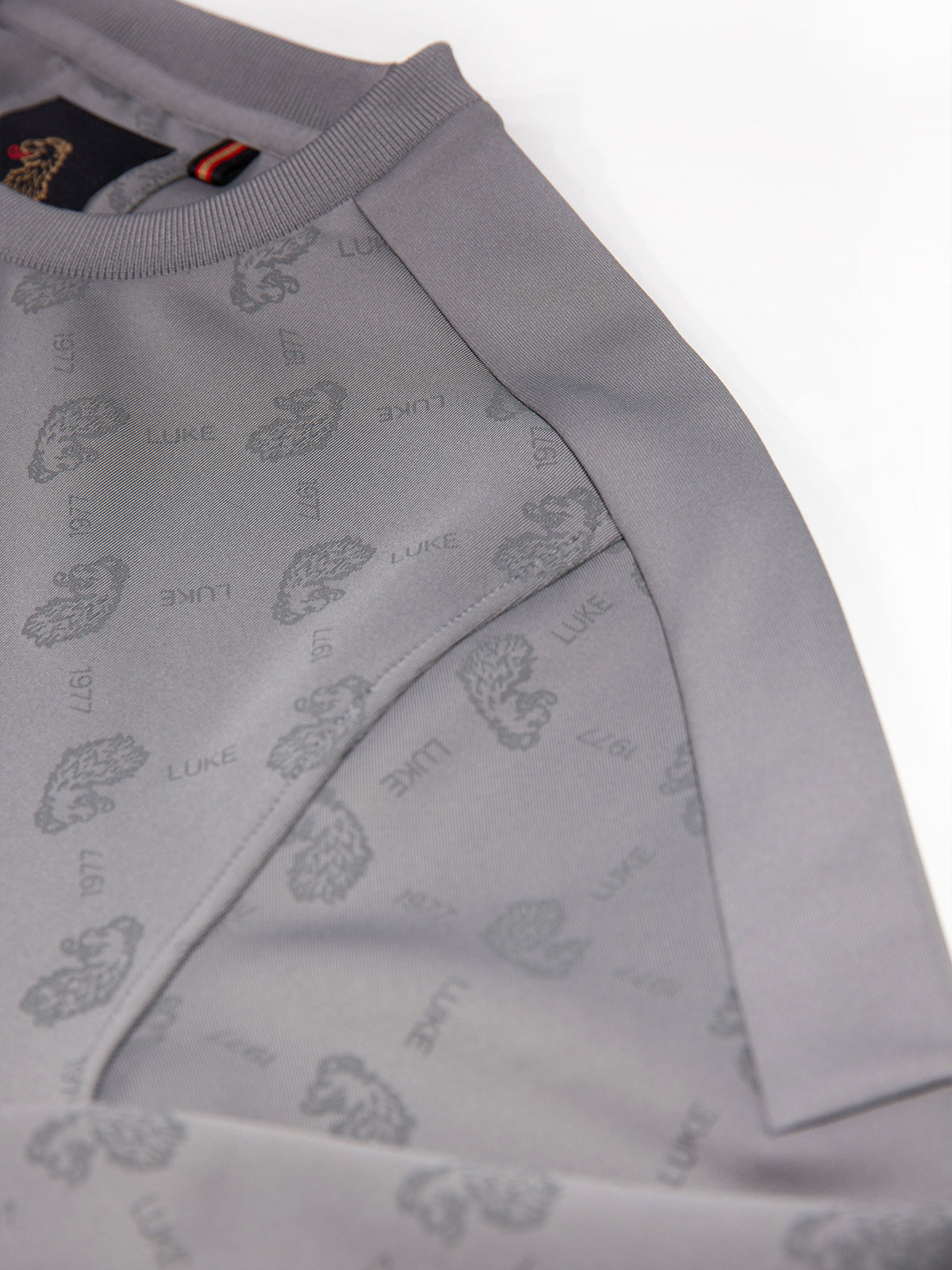 GAZZAS TEARS OVERPRINT SWEATSHIRT