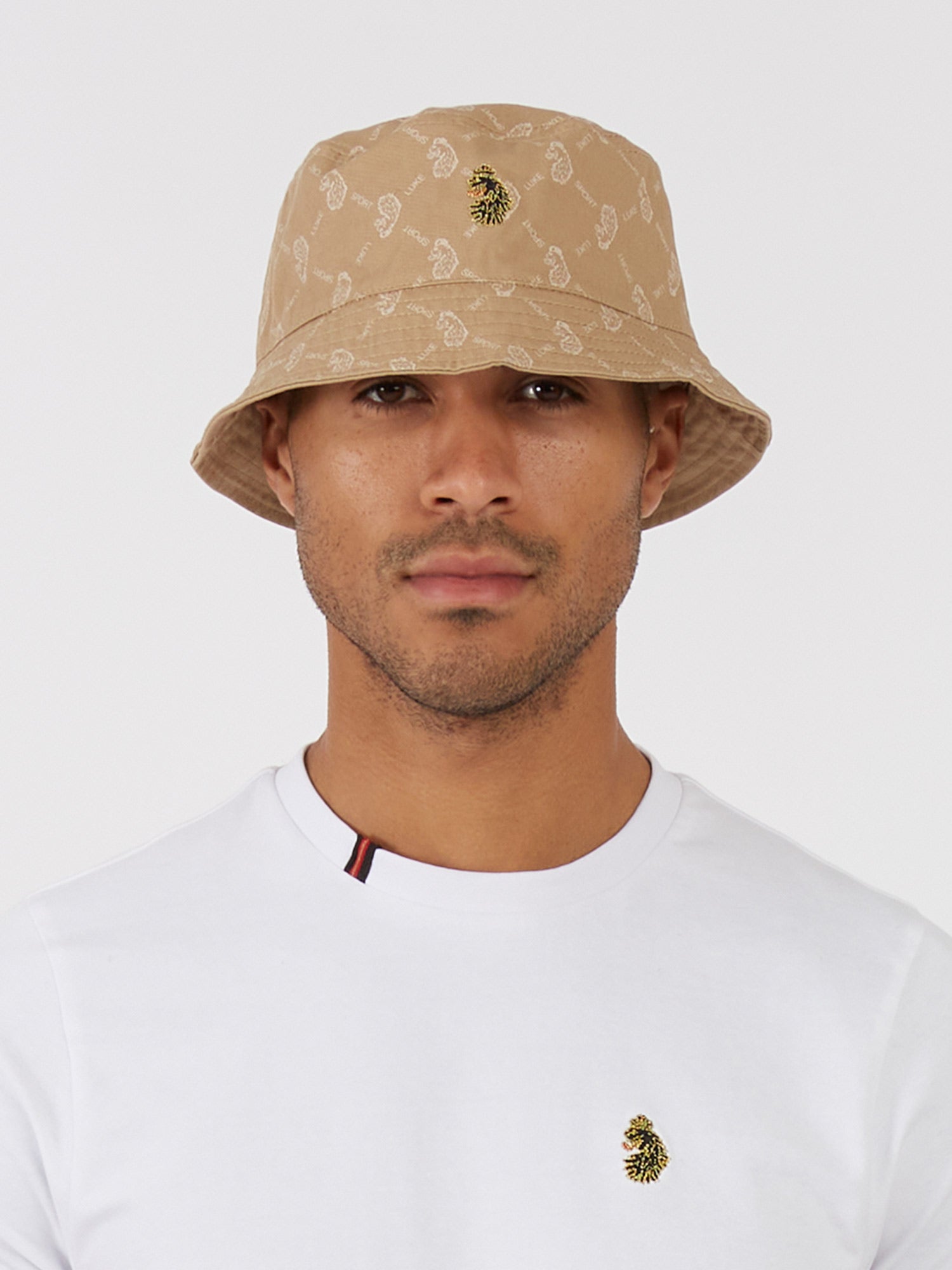 SETH REVERSIBLE BUCKET HAT