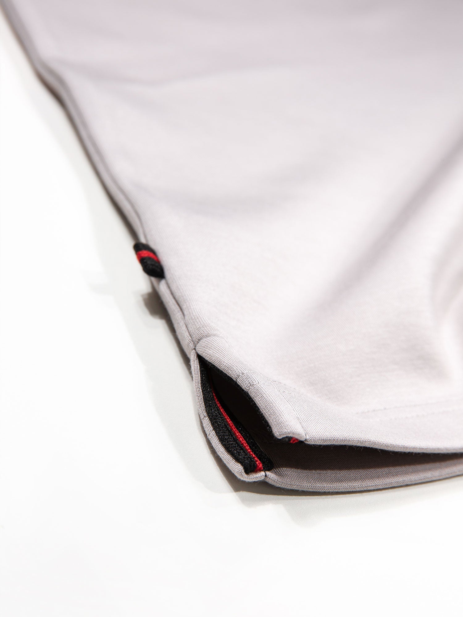 BREATHTAKING MODAL POLO