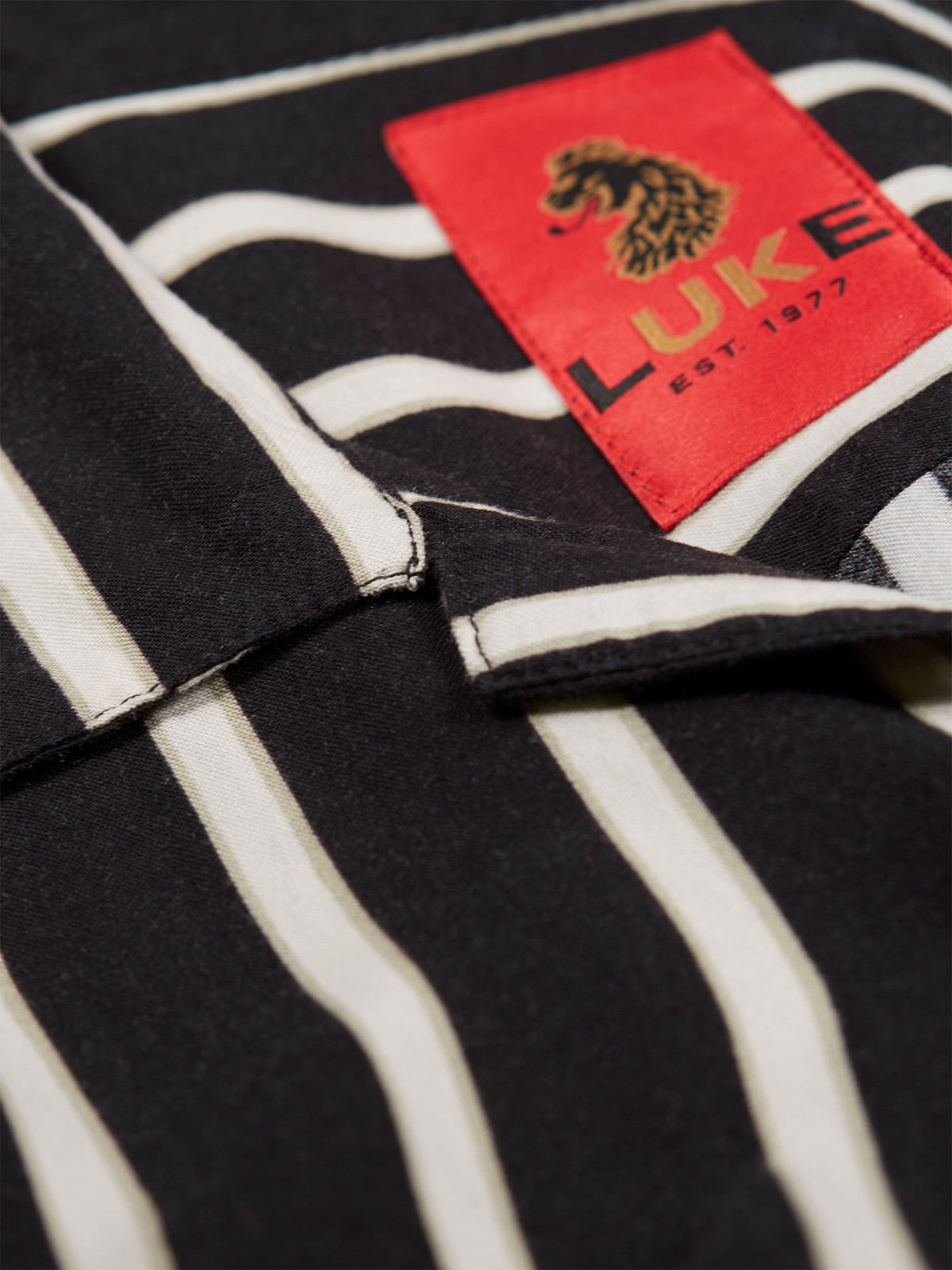 CALALA ISLAND STRIPE SHORT SLEEVE SHIRT