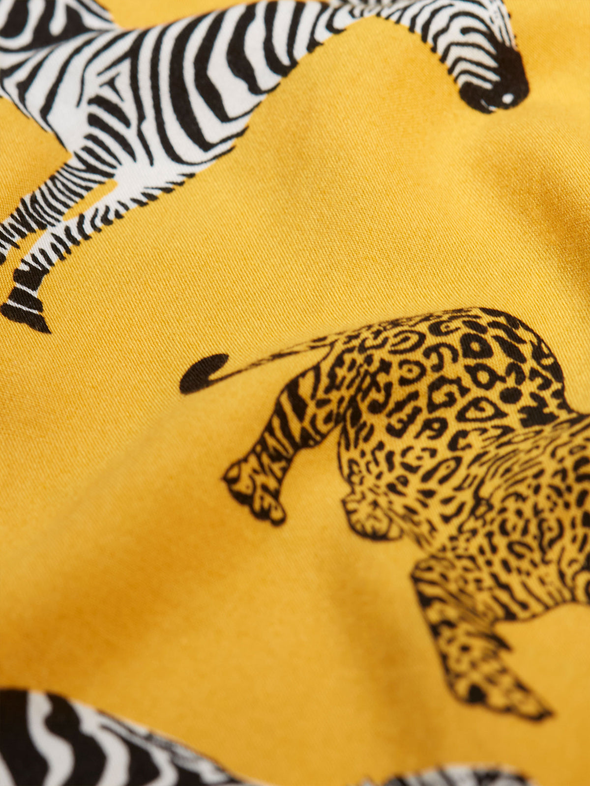 CALALA ISLAND PRINTED SHORT SLEEVE SHIRT