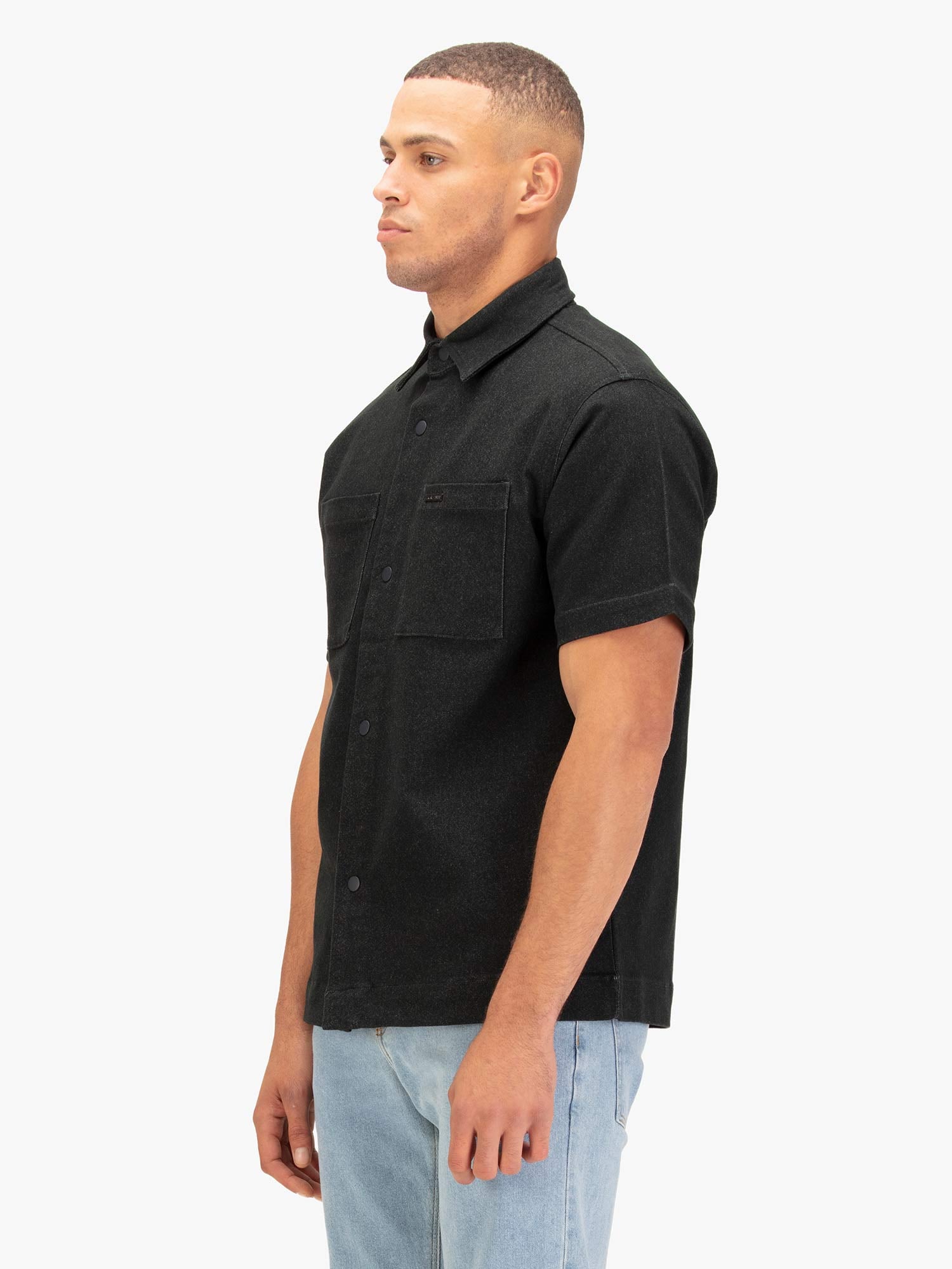 SCORPIOS RELAXED FIT SHORT SLEEVE SHIRT