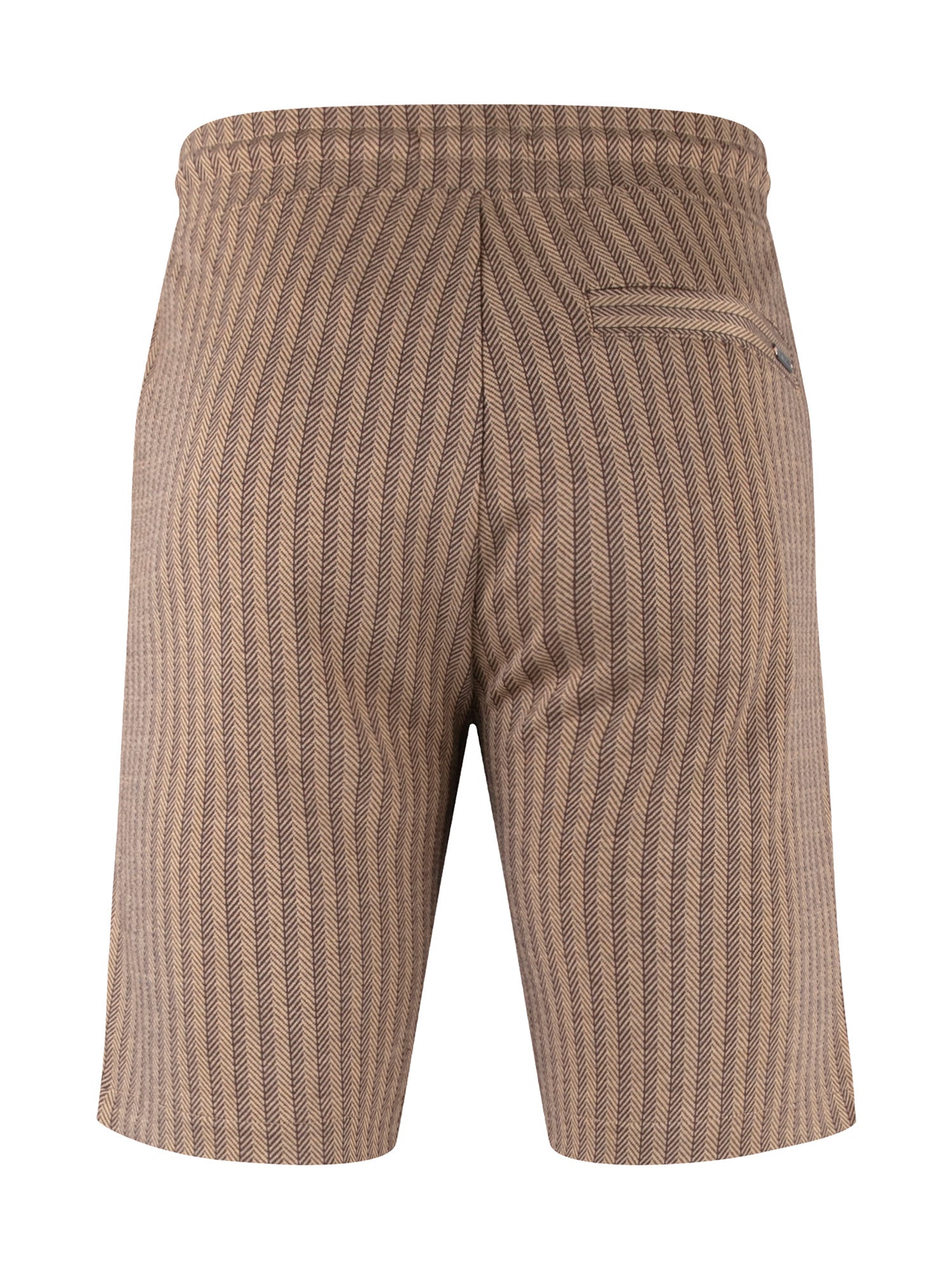 LAKI TEXTURED SHORTS