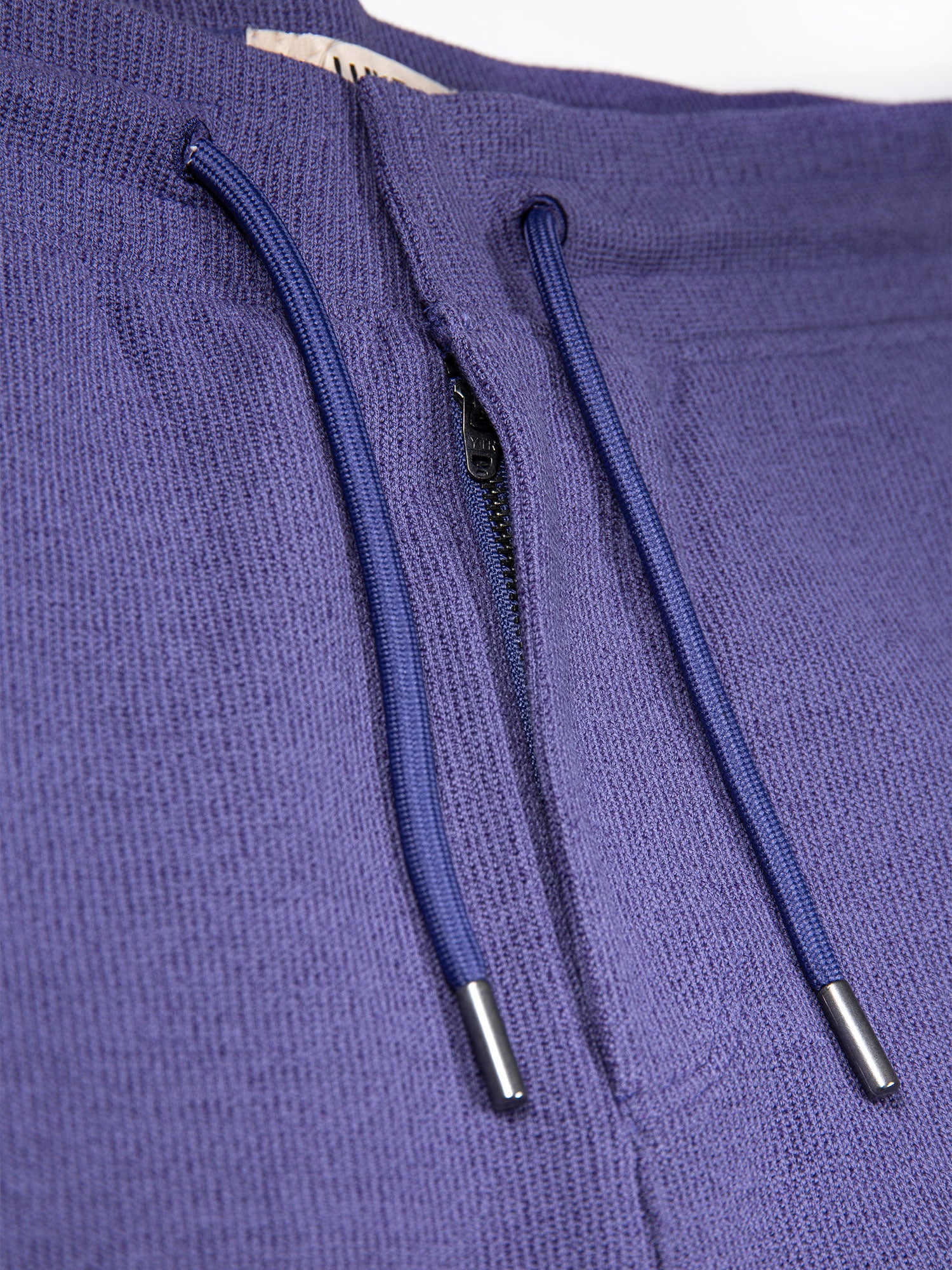 LAKI TEXTURED SHORTS