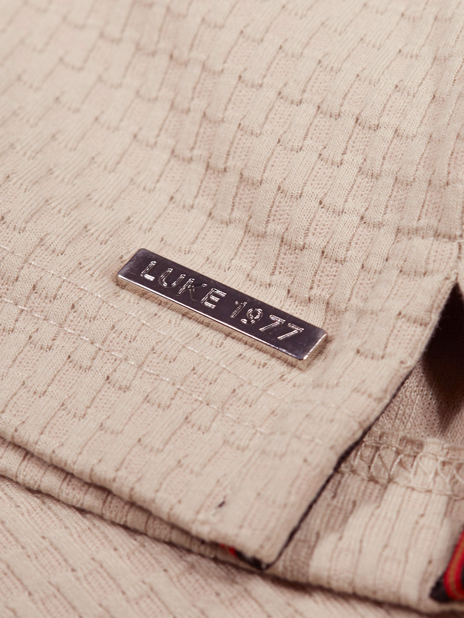 IZALCO WAFFLE JACQUARD TEXTURED POLO