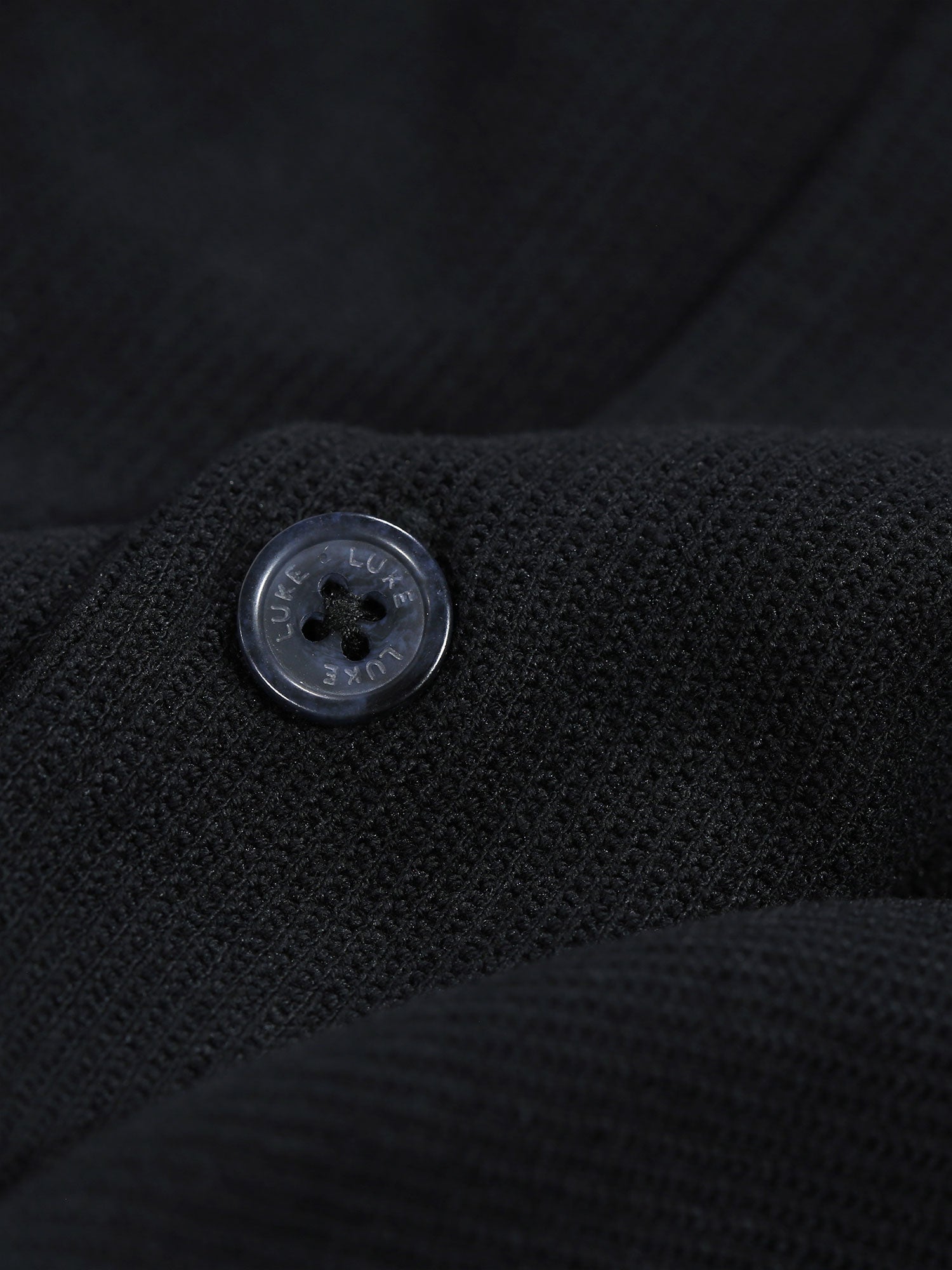 PACAYA WAFFLE TEXTURED SHORT SLEEVE CUBAN SHIRT