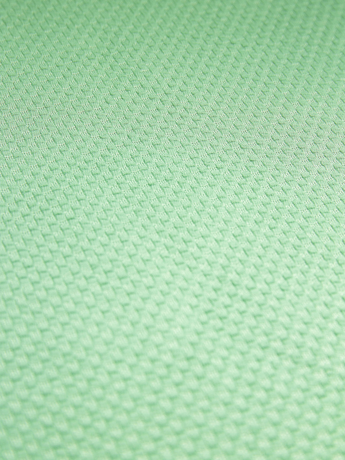 Men's green t-shirt with crew neck and short sleeves.