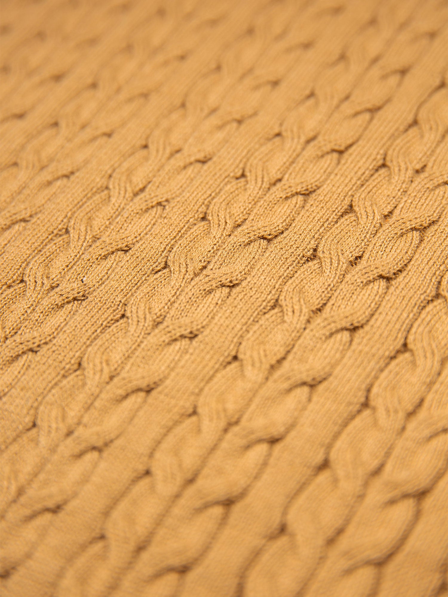 THE HAMPTONS TEXTURED KNITTED JUMPER