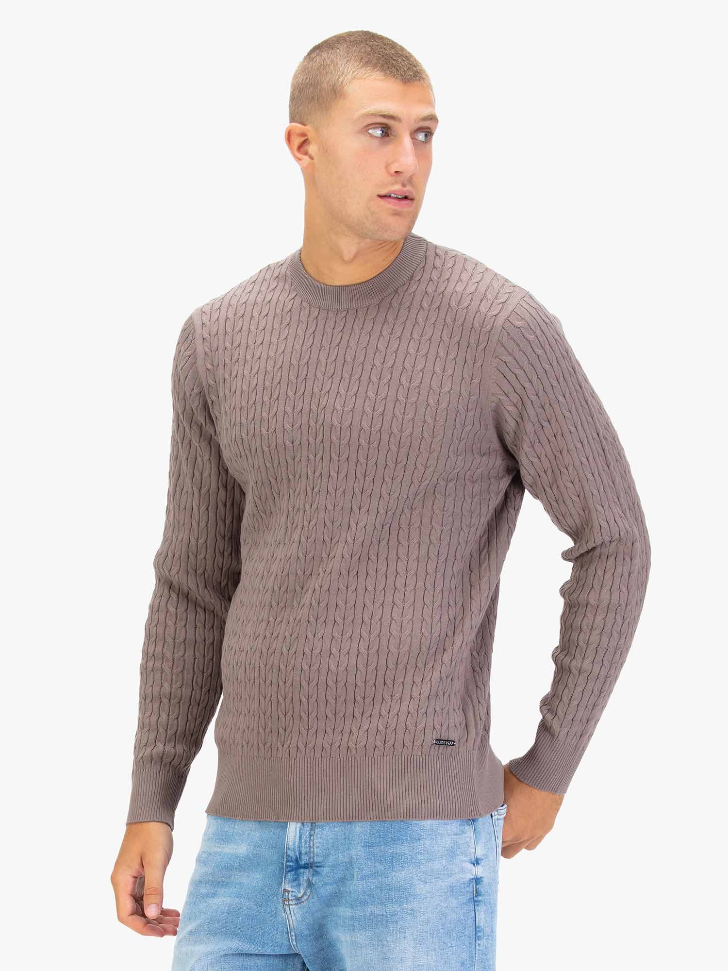 THE HAMPTONS TEXTURED KNITTED JUMPER