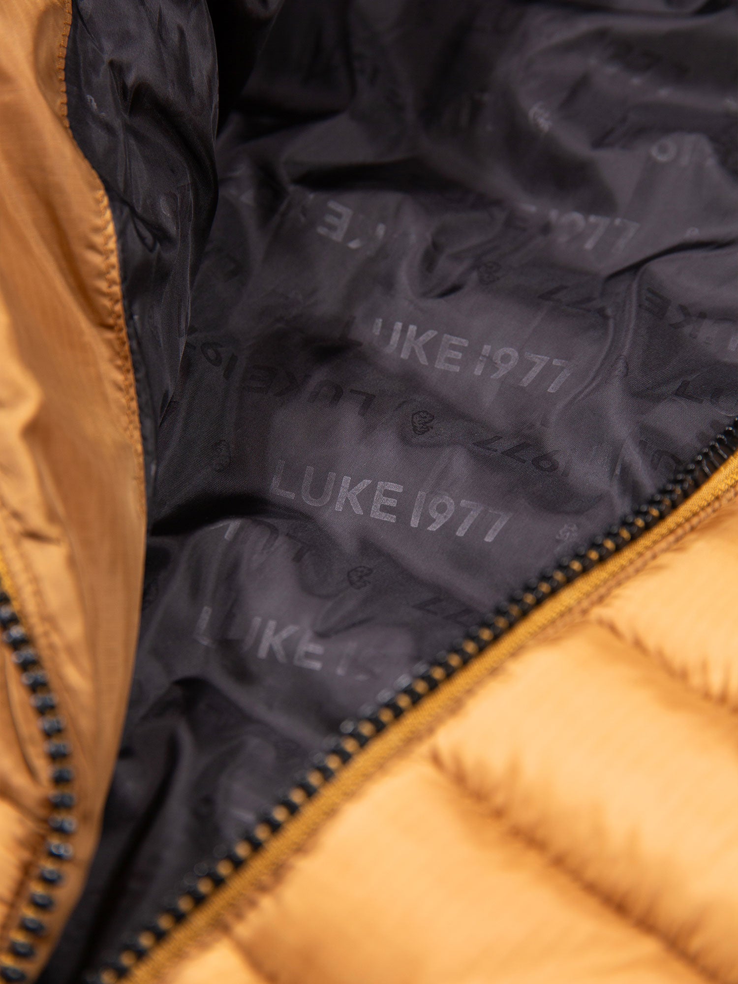 BUB HOOD 2000 HOODED JACKET