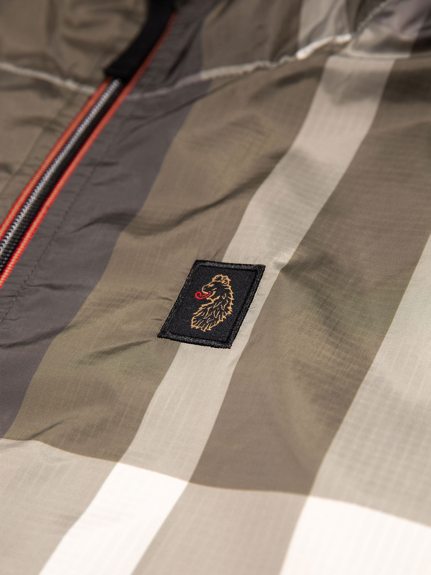 GARNEDD LIGHTWEIGHT NYLON JACKET