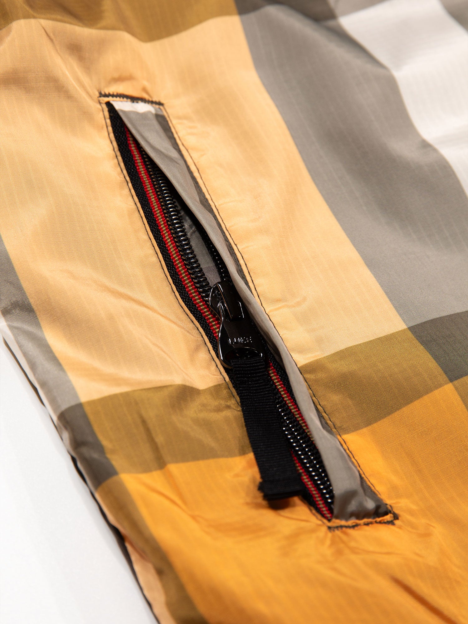 GARNEDD LIGHTWEIGHT NYLON JACKET