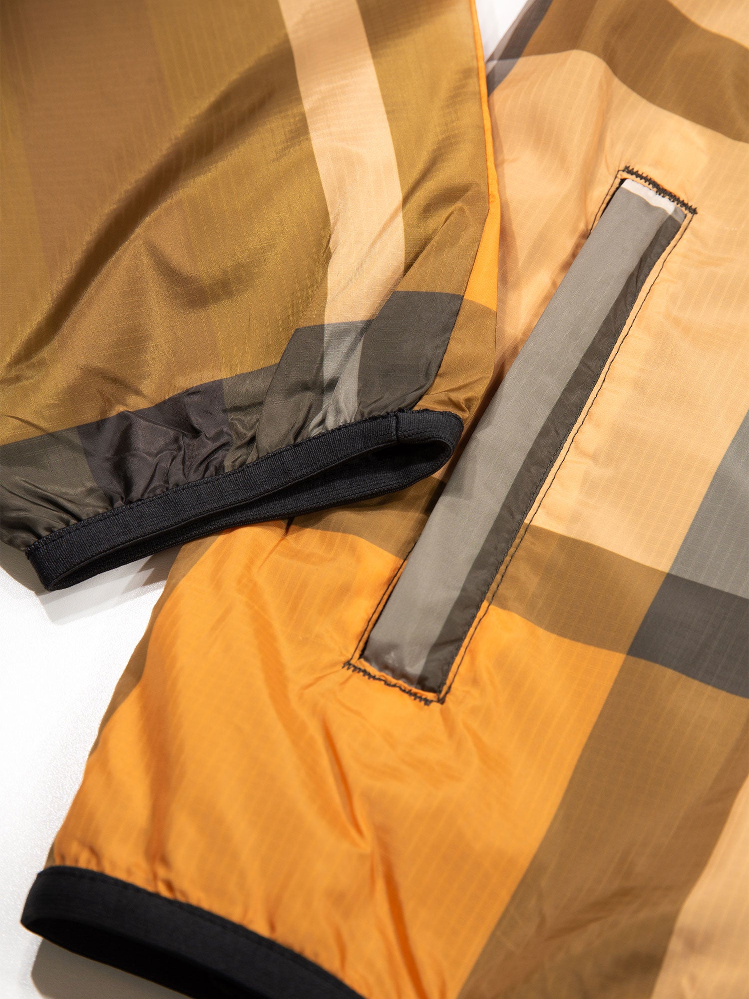 GARNEDD LIGHTWEIGHT NYLON JACKET