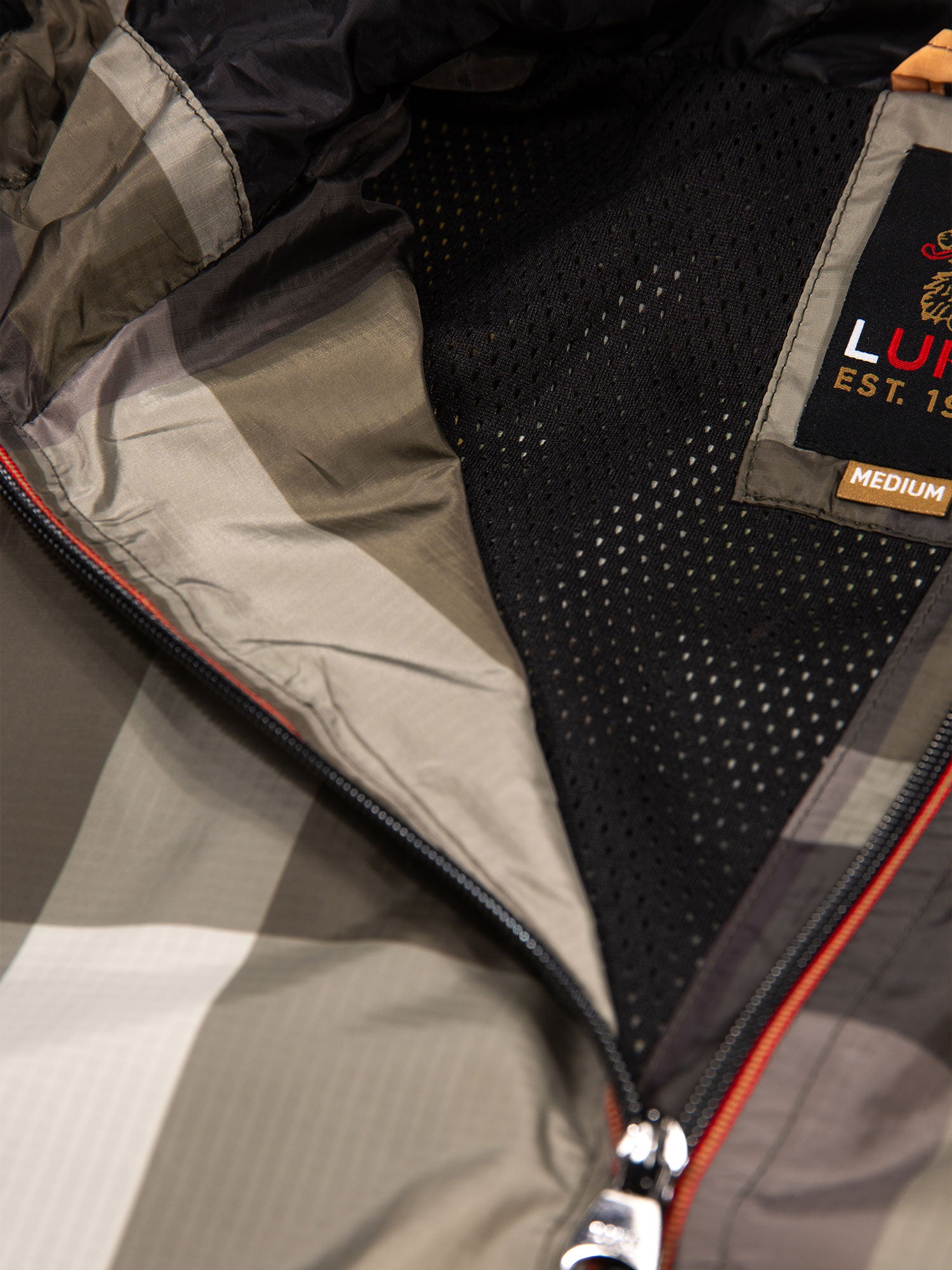 GARNEDD LIGHTWEIGHT NYLON JACKET