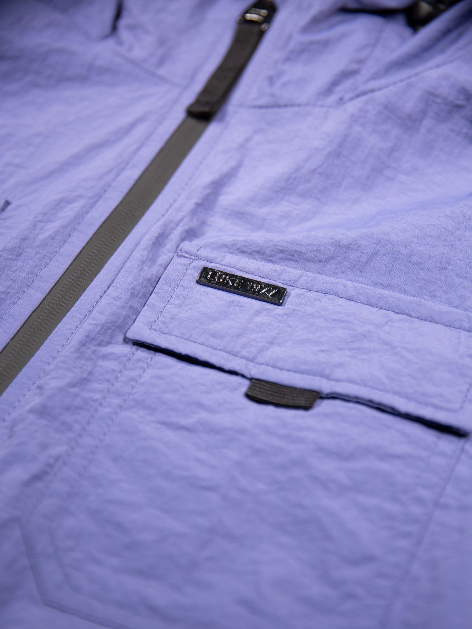 DENVER CRINKLED NYLON HOODED JACKET