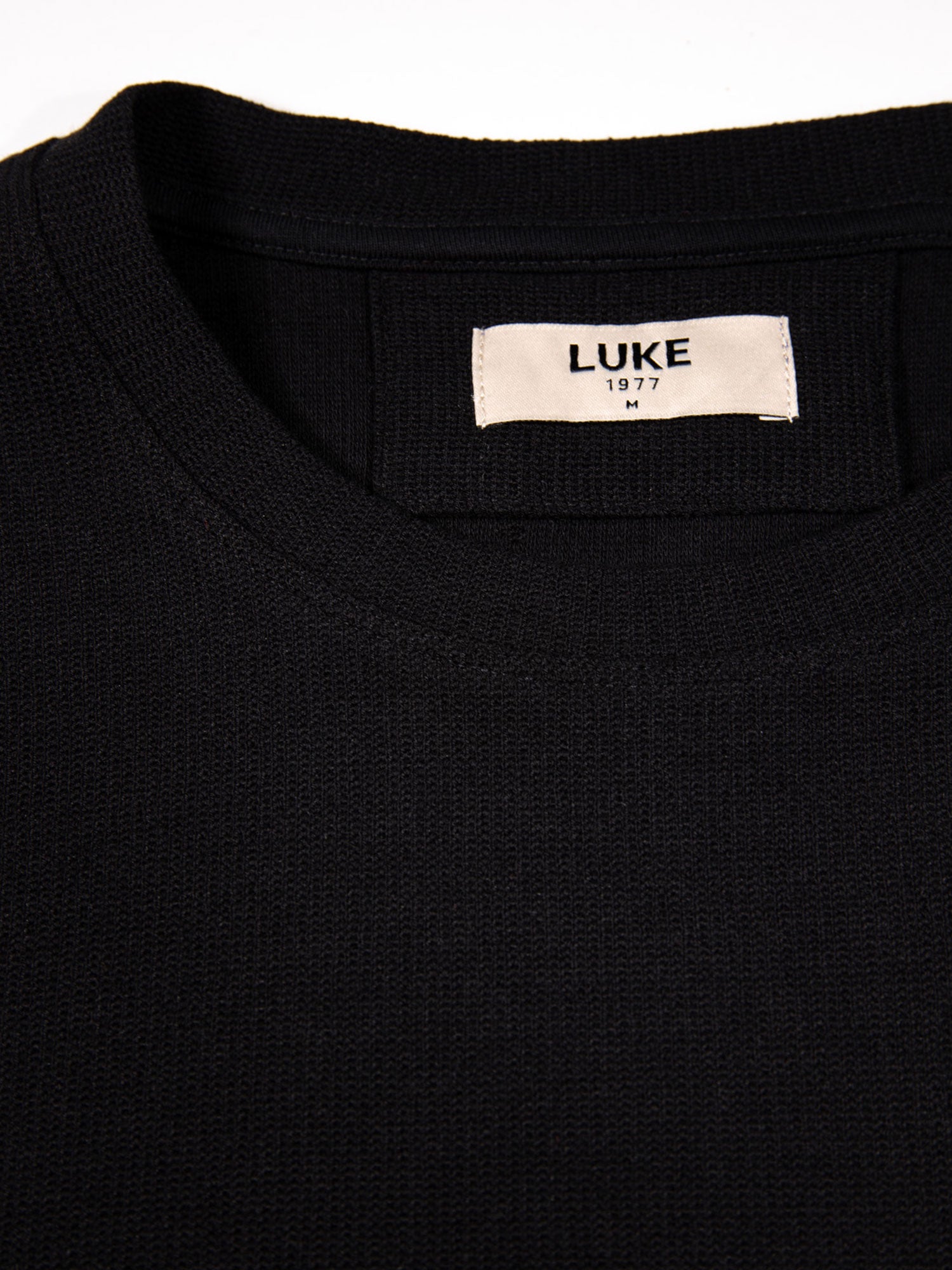 KATO TEXTURED POCKET T-SHIRT