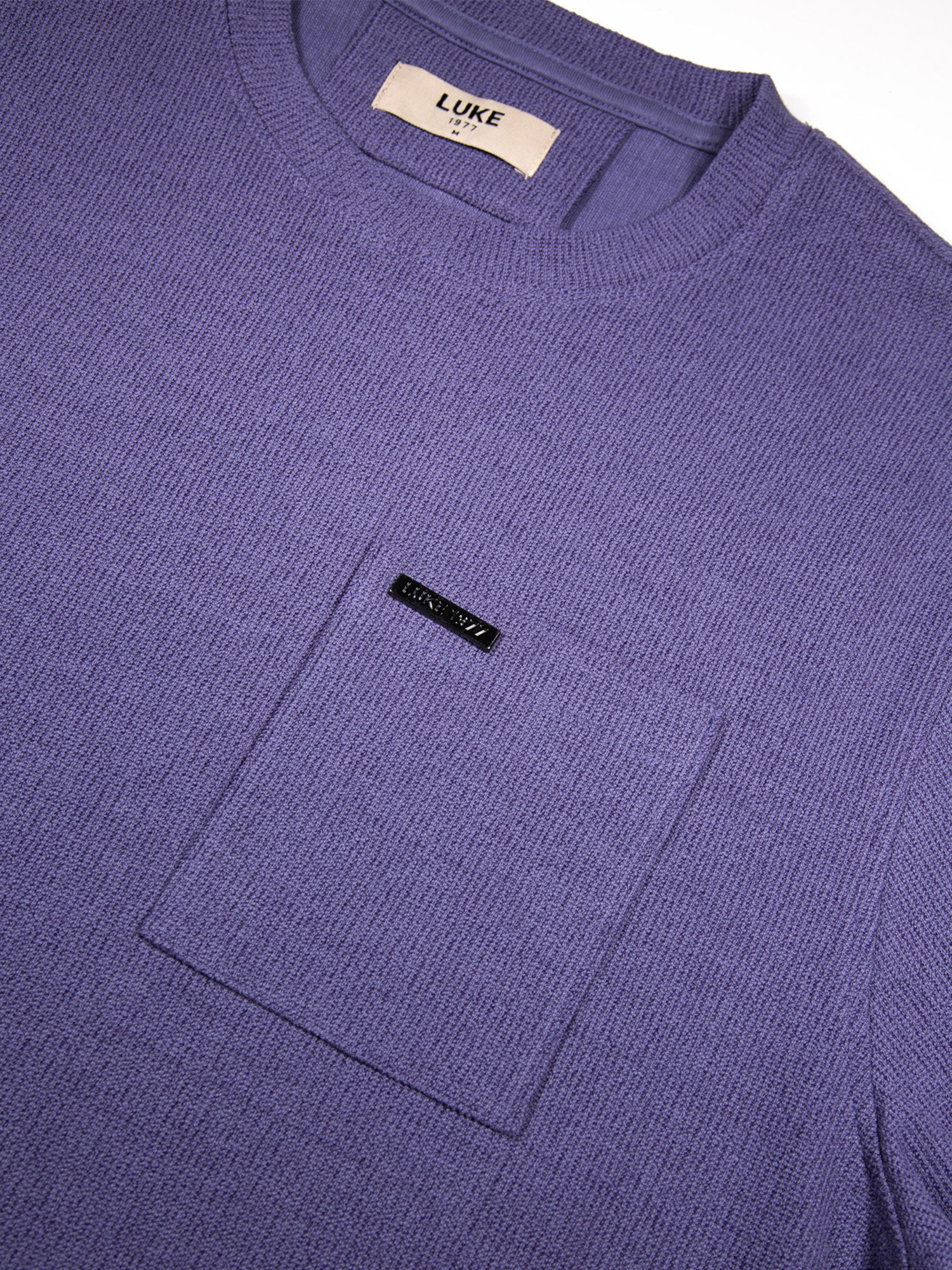 KATO TEXTURED POCKET T-SHIRT