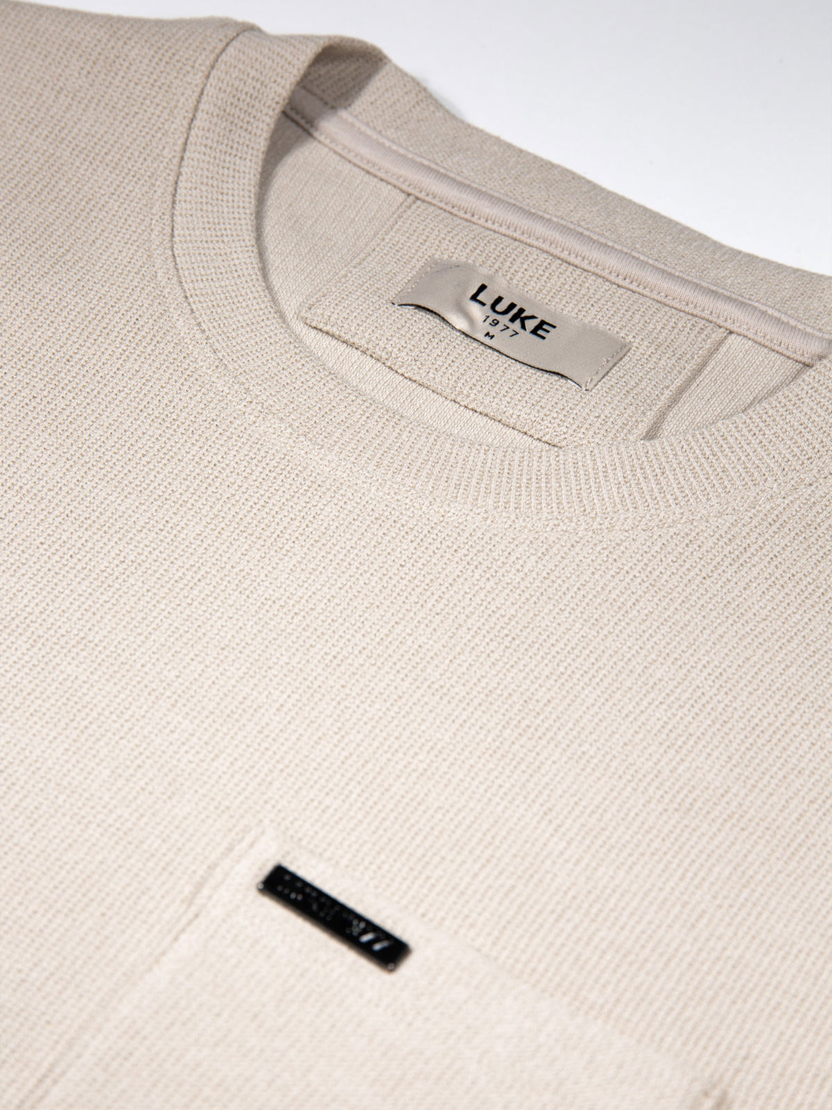 KATO TEXTURED POCKET T-SHIRT