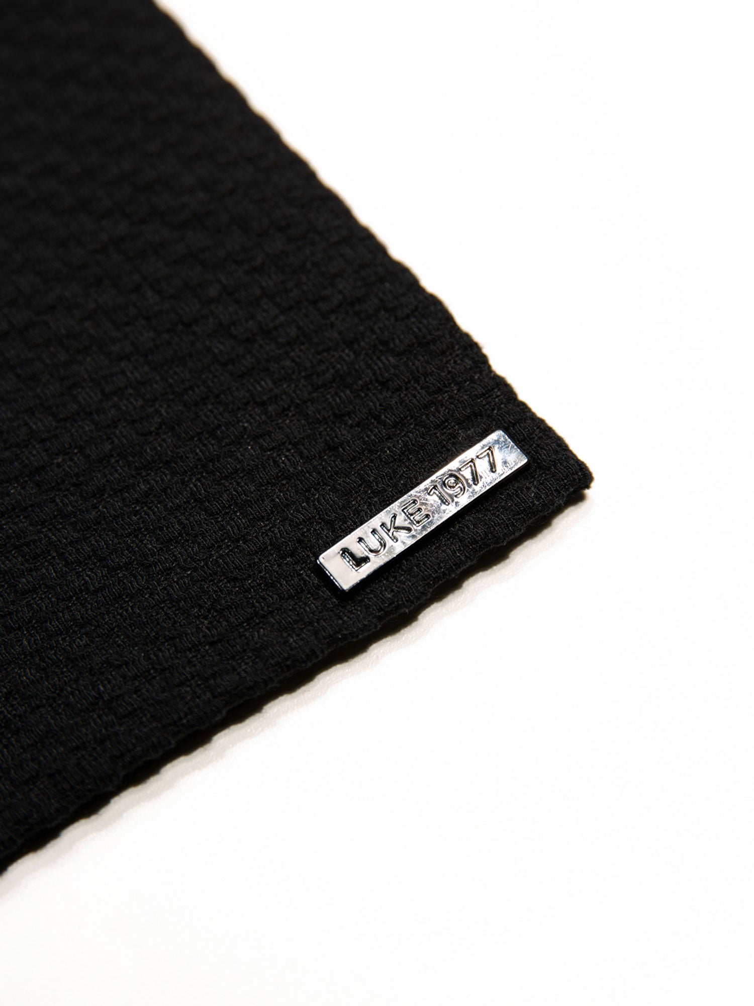 ALBORAN TEXTURED T-SHIRT