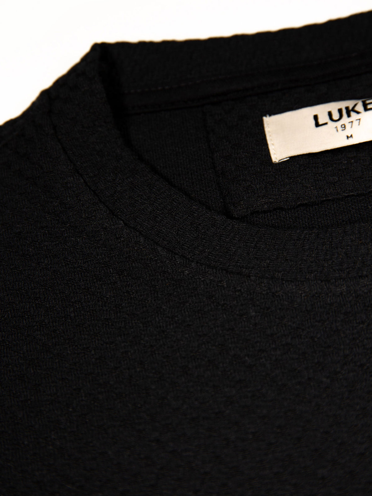 ALBORAN TEXTURED T-SHIRT