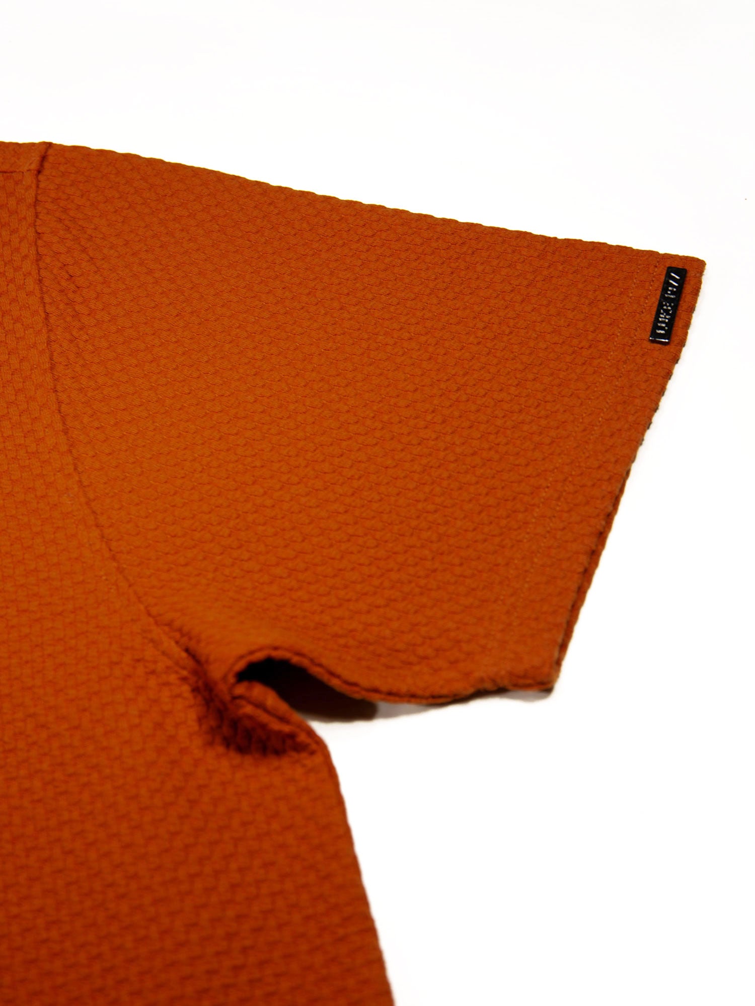 ALBORAN TEXTURED T-SHIRT