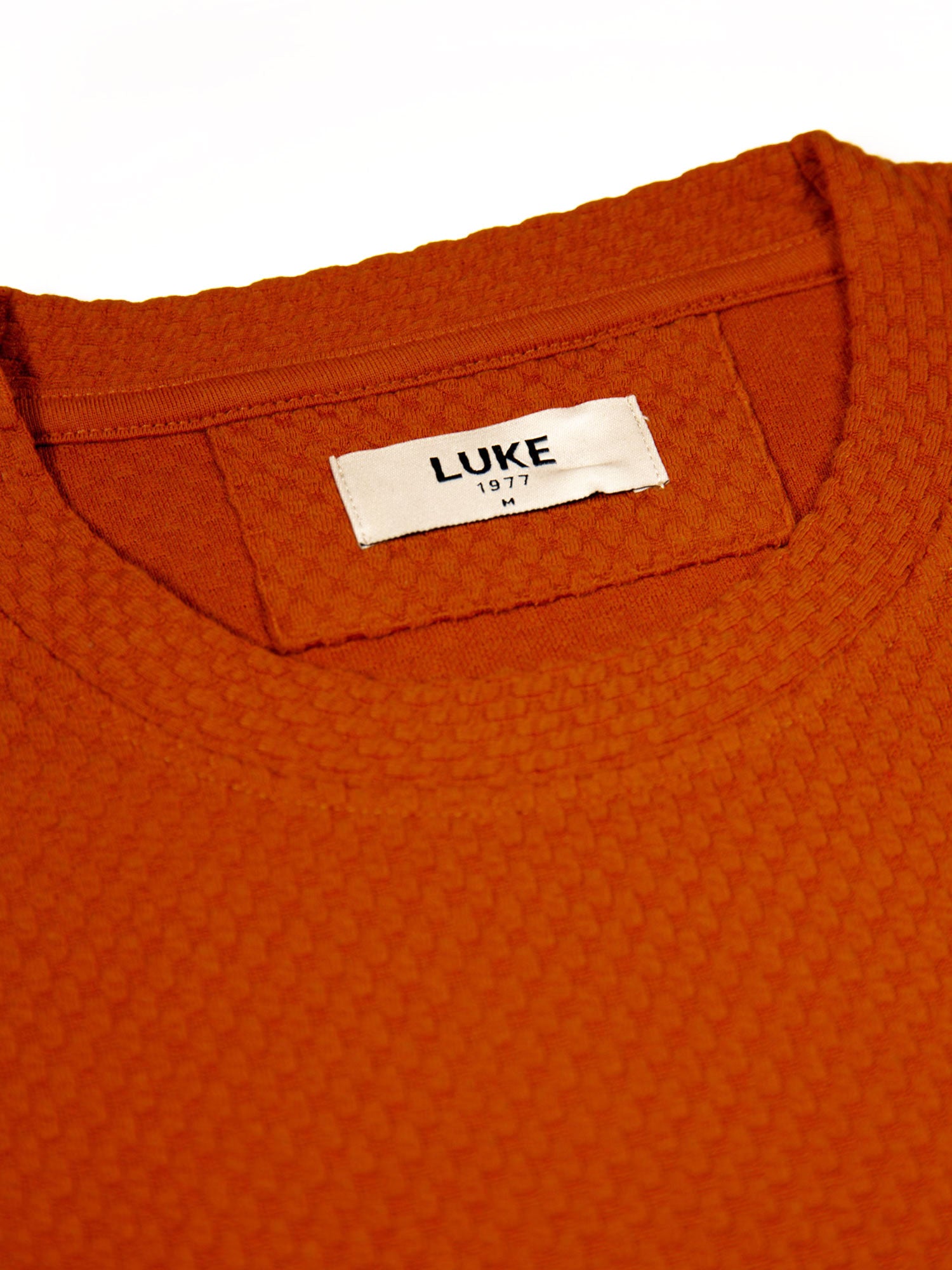 ALBORAN TEXTURED T-SHIRT