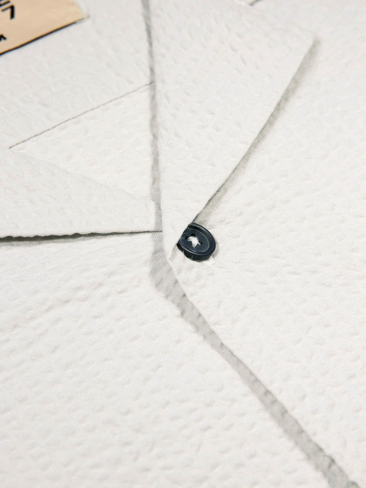 Men's grey shirt with button-up front, detail view 2
