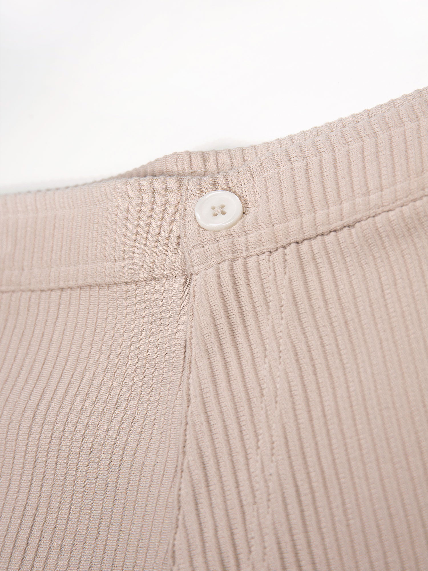 HELSTON RIBBED TEXTURED SHORTS