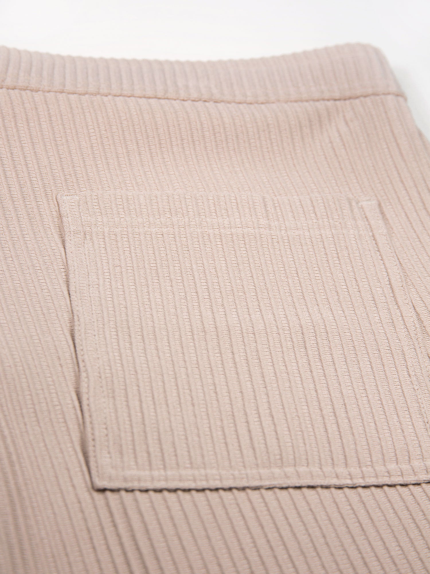 HELSTON RIBBED TEXTURED SHORTS