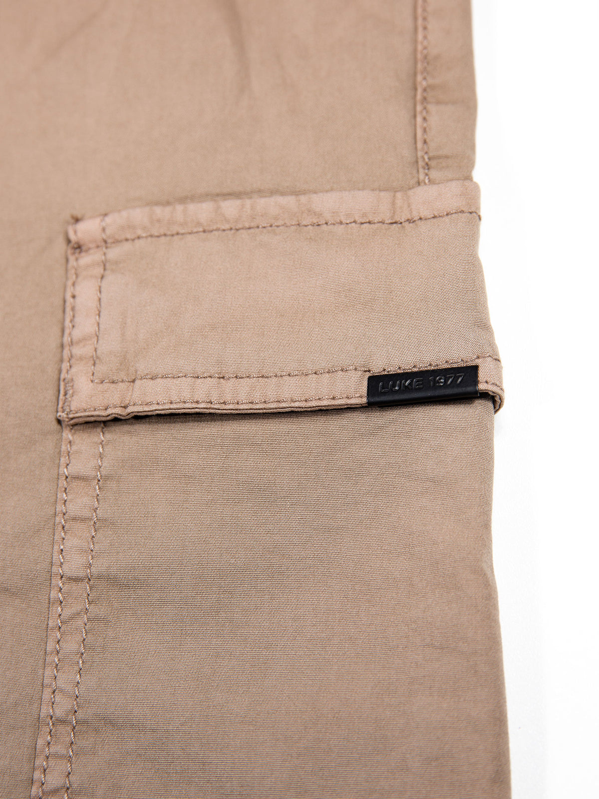DETALLE SHORTS