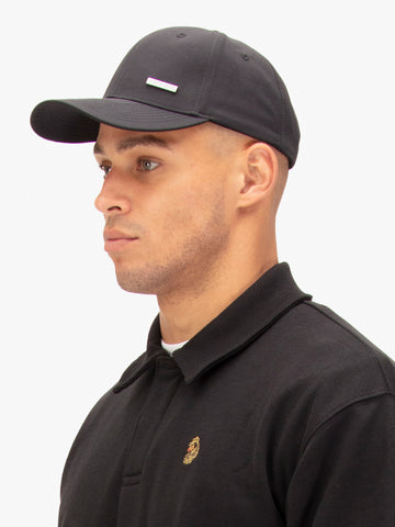 Men's black hat.