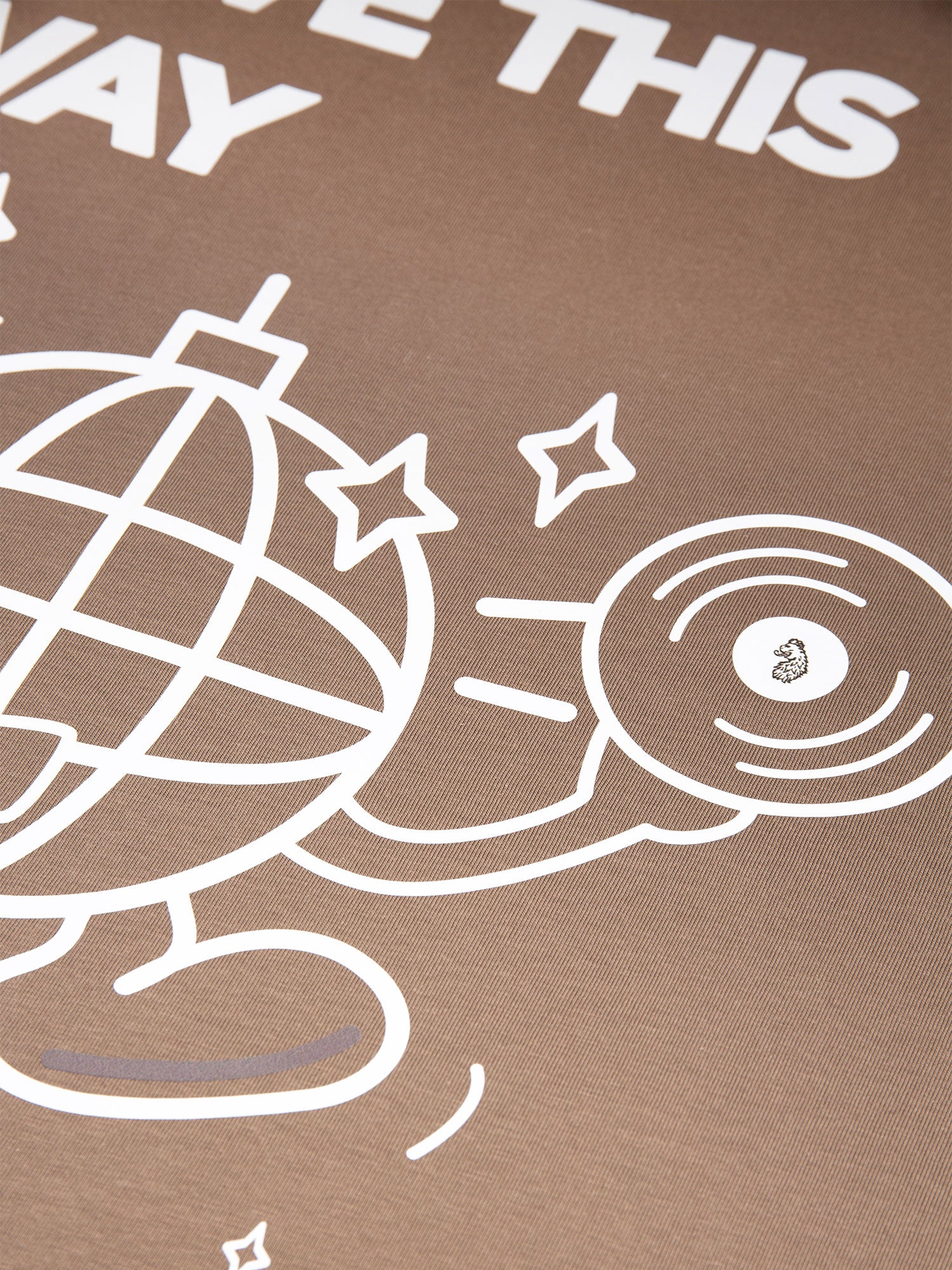 RAVE ON PRINTED T-SHIRT