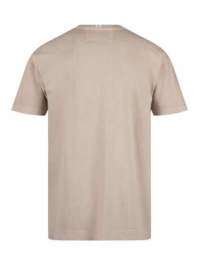Men's beige t-shirt with crew neck and short sleeves.