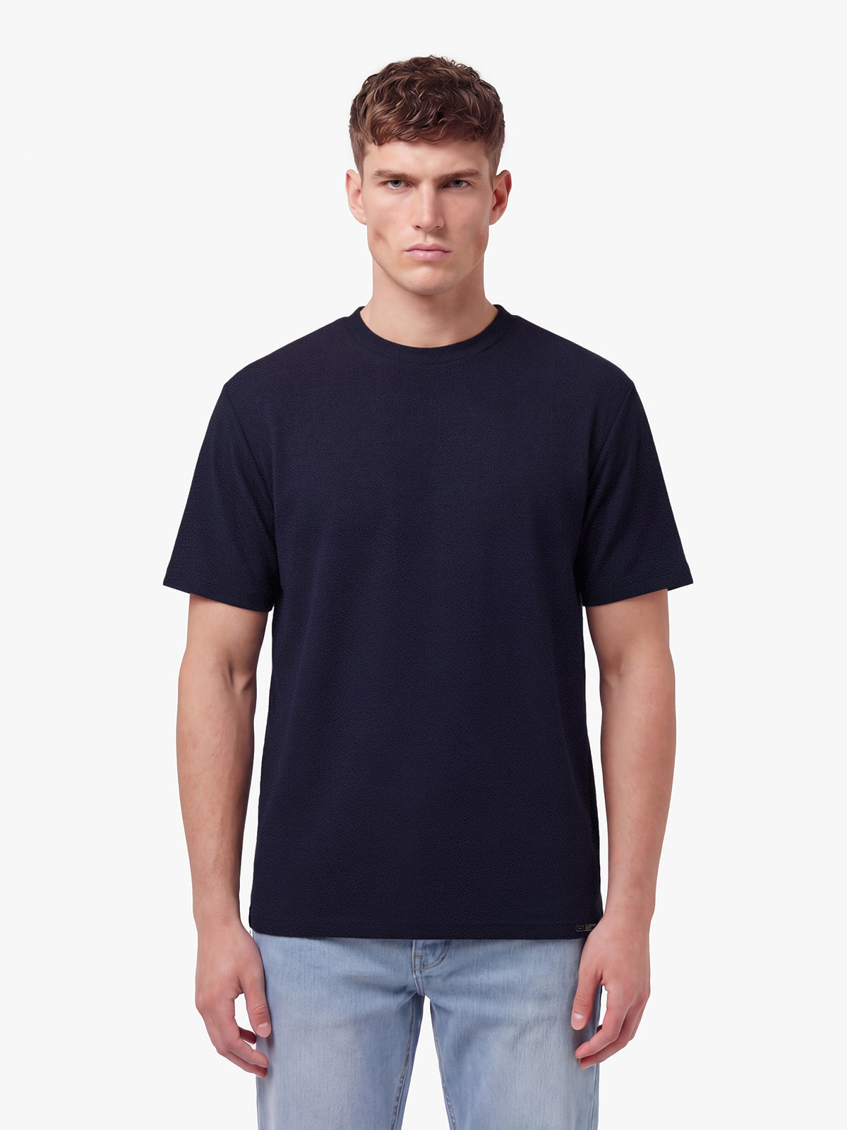 Men's relaxed-fit navy t-shirt with crew neck and short sleeves, front view