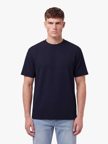 Men's relaxed-fit navy t-shirt with crew neck and short sleeves, front view