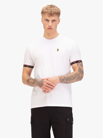 Men's white t-shirt with crew neck and short sleeves, worn by a model, front view