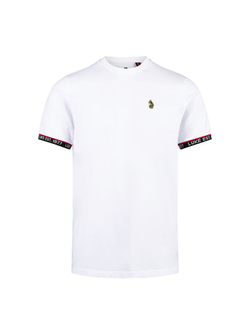 Men's white t-shirt with crew neck and short sleeves, front view