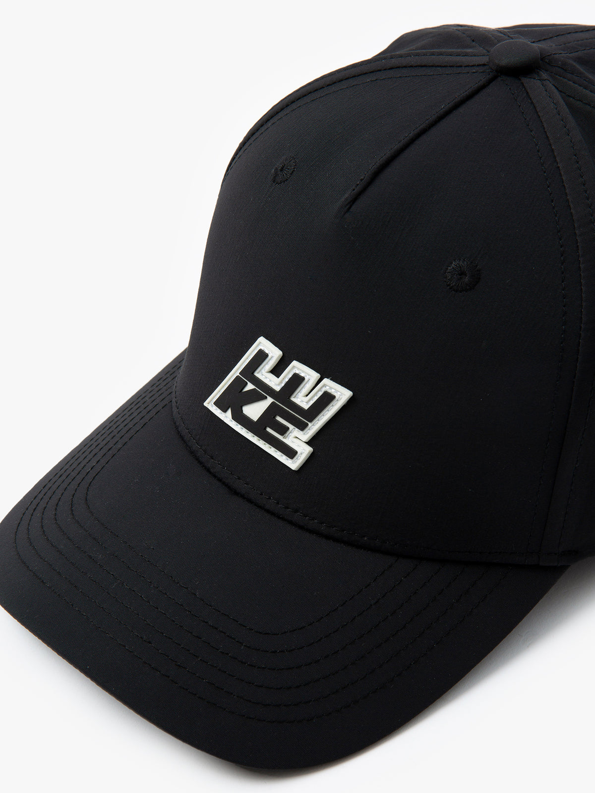 Men's black hat.
