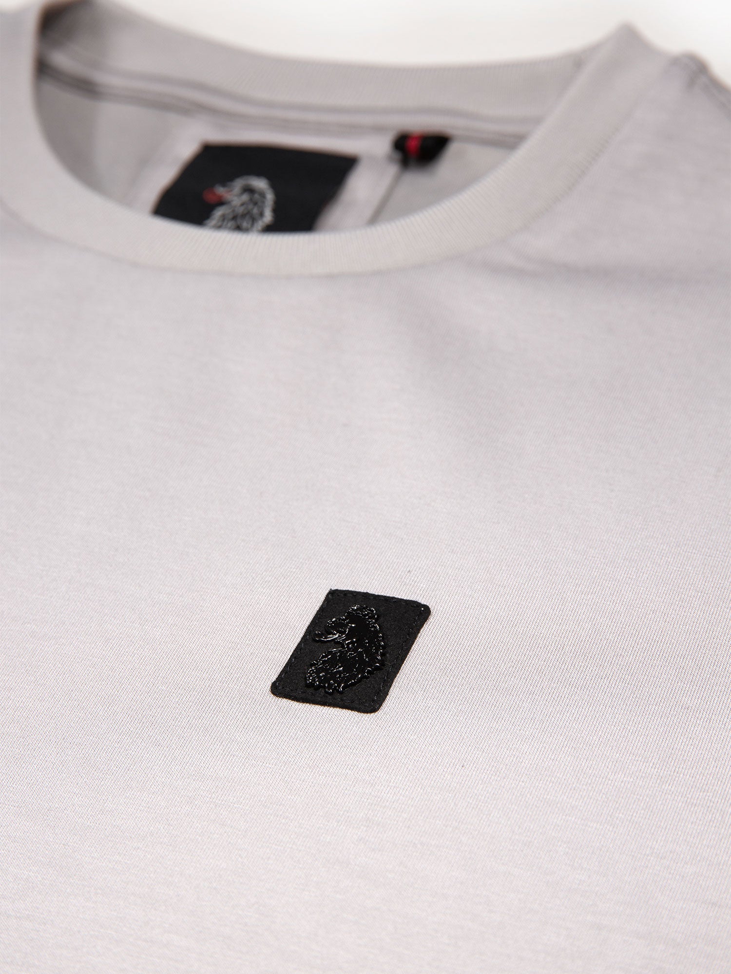 AWESTRUCK MODAL HEAVYWEIGHT T-SHIRT