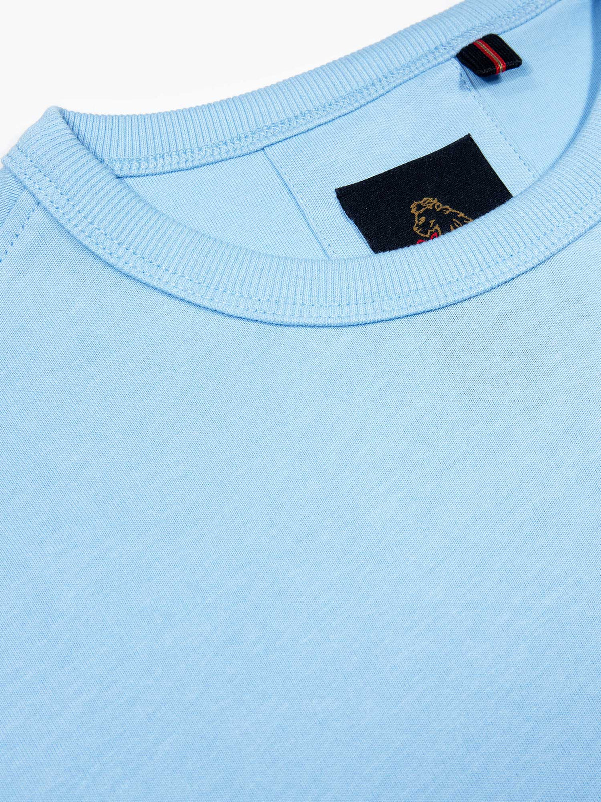 Men's blue-1 t-shirt with crew neck and short sleeves, detail view