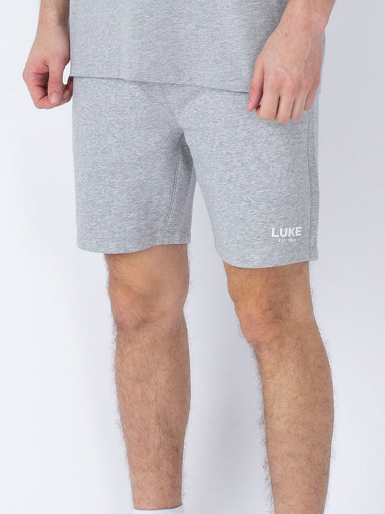 STAGGERING SWEAT SHORTS