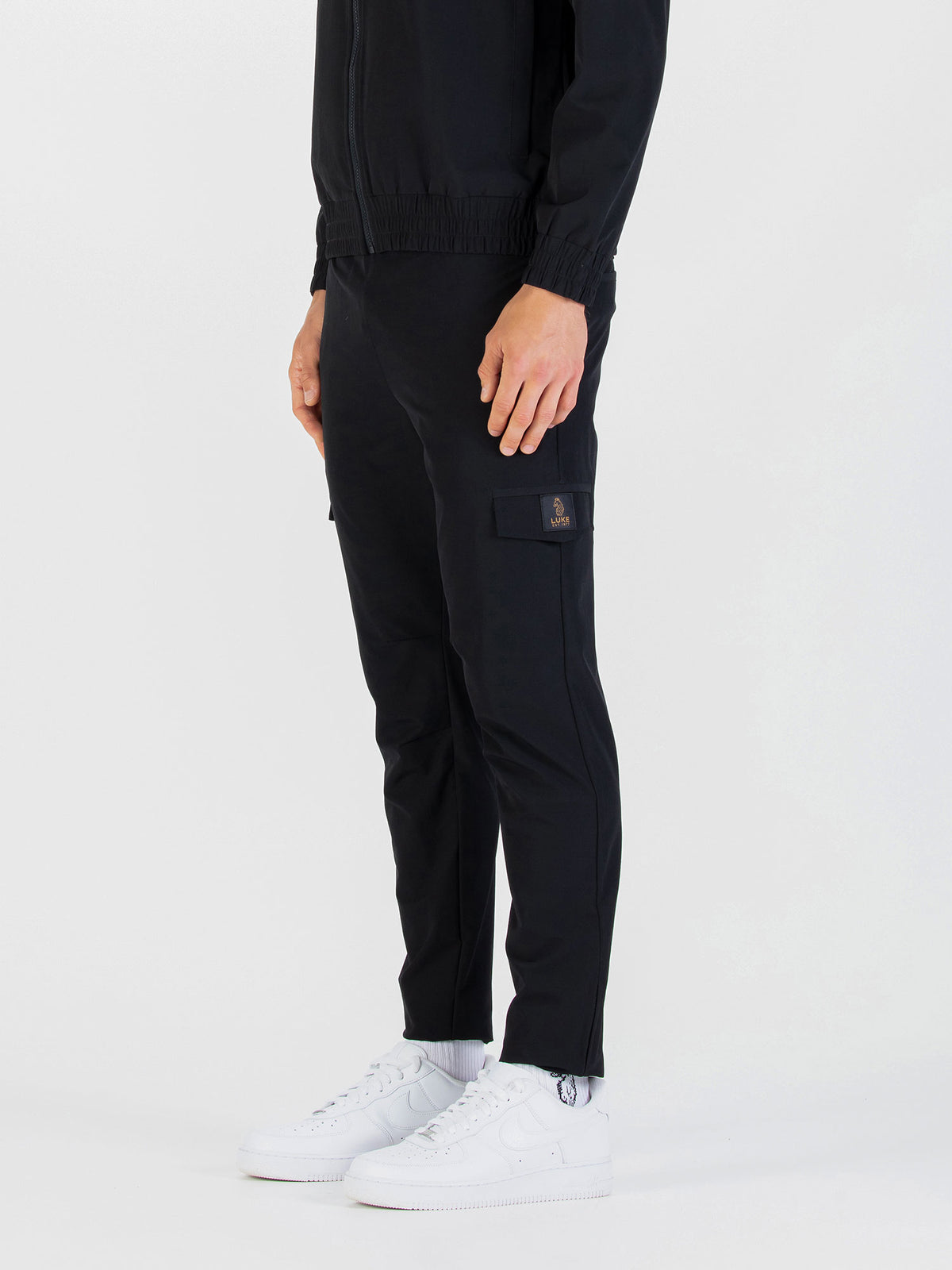 Semantic Pocket Detail Cargo Trousers - Black