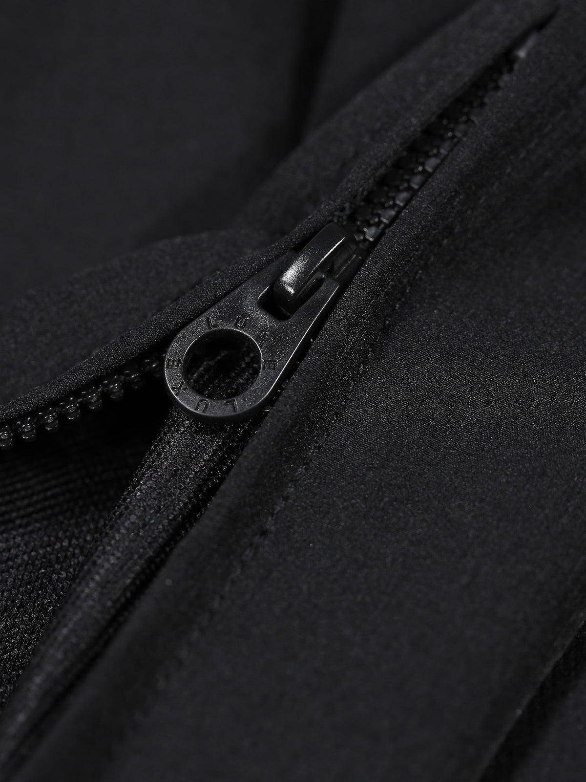 Semantic Pocket Detail Cargo Trousers - Black