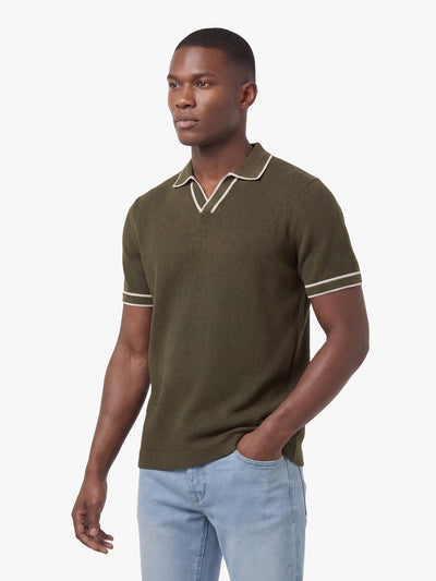 Men's green polo shirt with polo collar, detail view 1