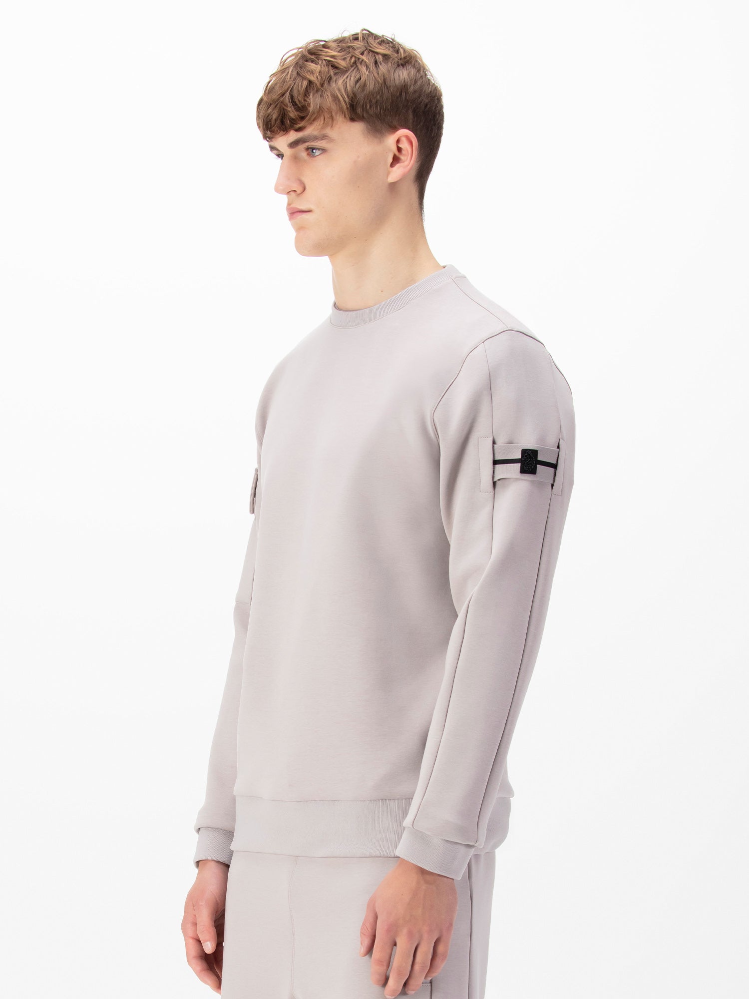 FORTITUDE DETACHABLE TAPE SWEATSHIRT